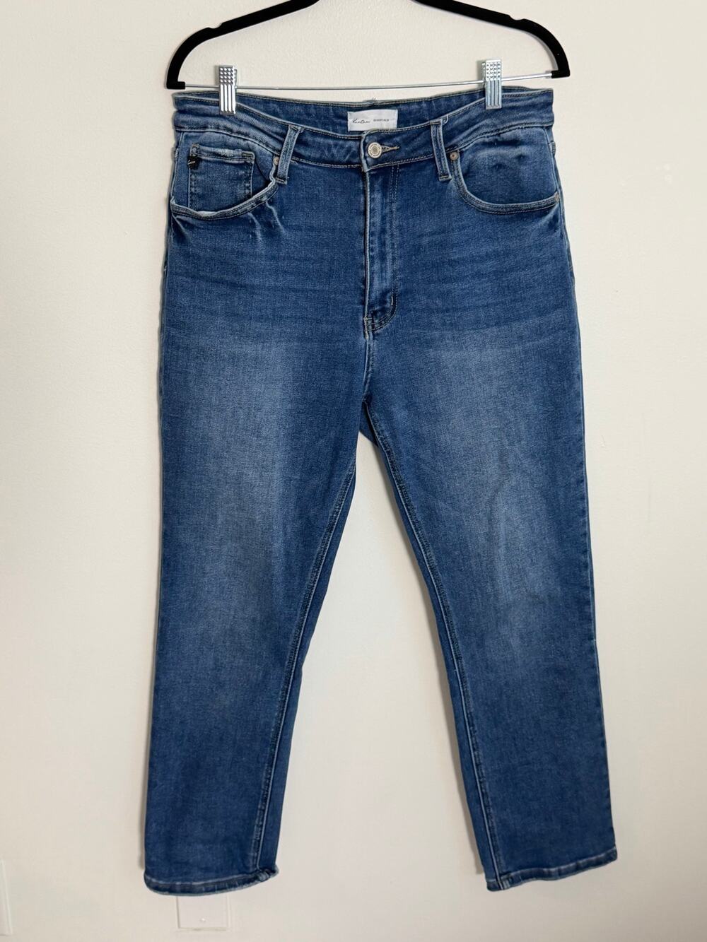 Kancan Women's cropped jeans size 15/31
